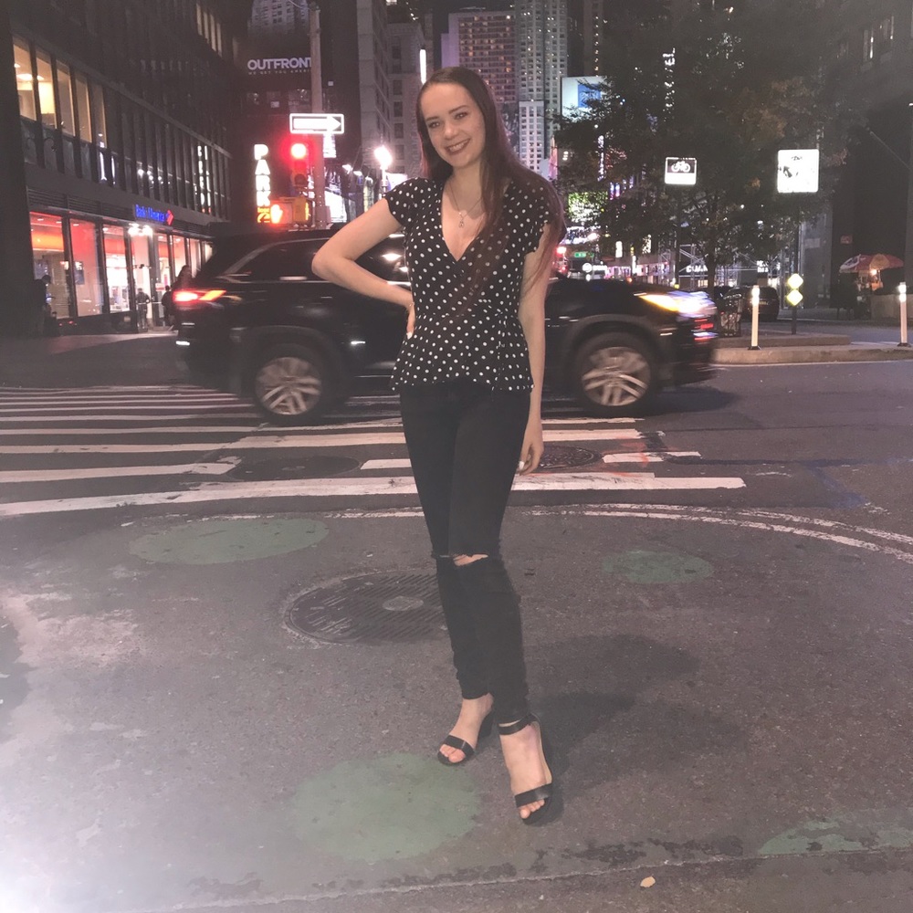 Meet your Posher, Kenzie
